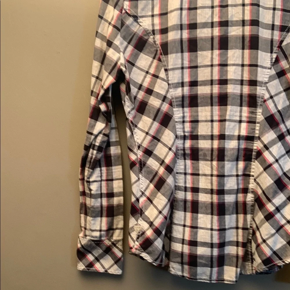 Guess Plaid Button Down Shirt in Pink Blue & White - Picture 11 of 11